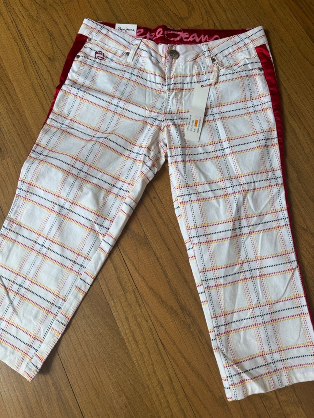 Pepe Jeans White Plaid Long Shorts with  Satin Red Trim 29 | PEPE JEANS LONDON